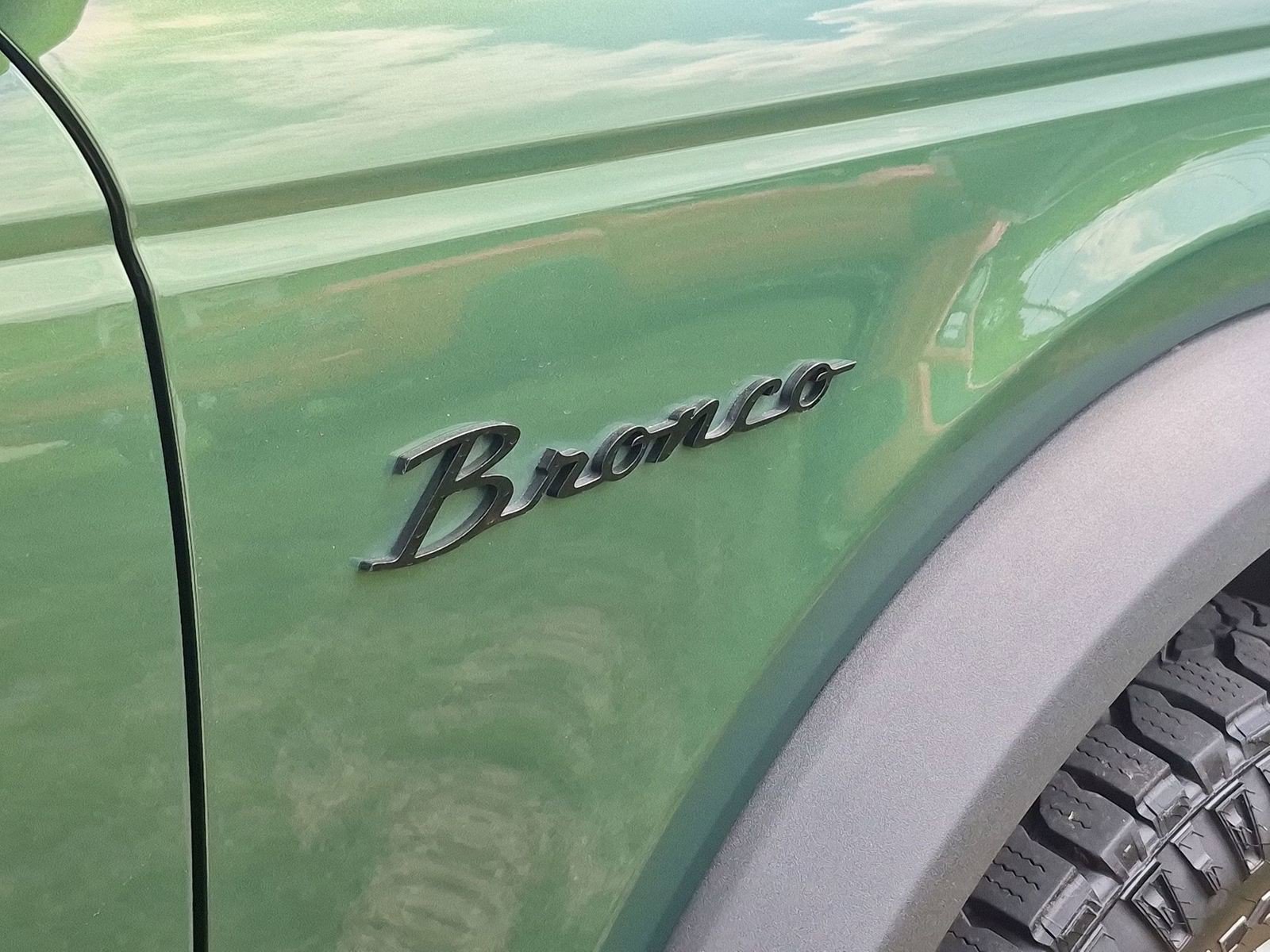 Used 2022 Ford Bronco 2-Door AWD/4WD image 35