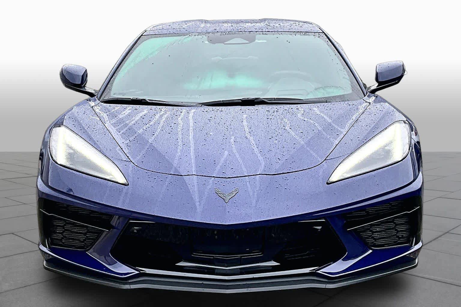 Used 2025 Chevrolet Corvette Stingray Preferred Cpe w/ Battery Protection Package RWD image 4