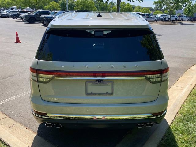 Certified 2023 Lincoln Aviator Reserve w/ Equipment Group 201A AWD/4WD image 32