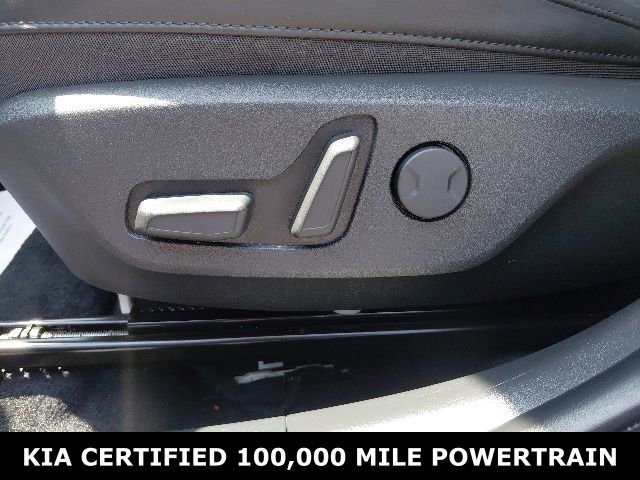 Certified 2025 Kia Niro SX FWD image 22