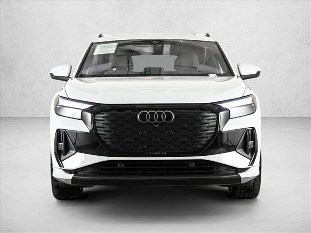 Certified 2025 Audi Q4 e-tron Premium Plus w/ Premium Plus image 2