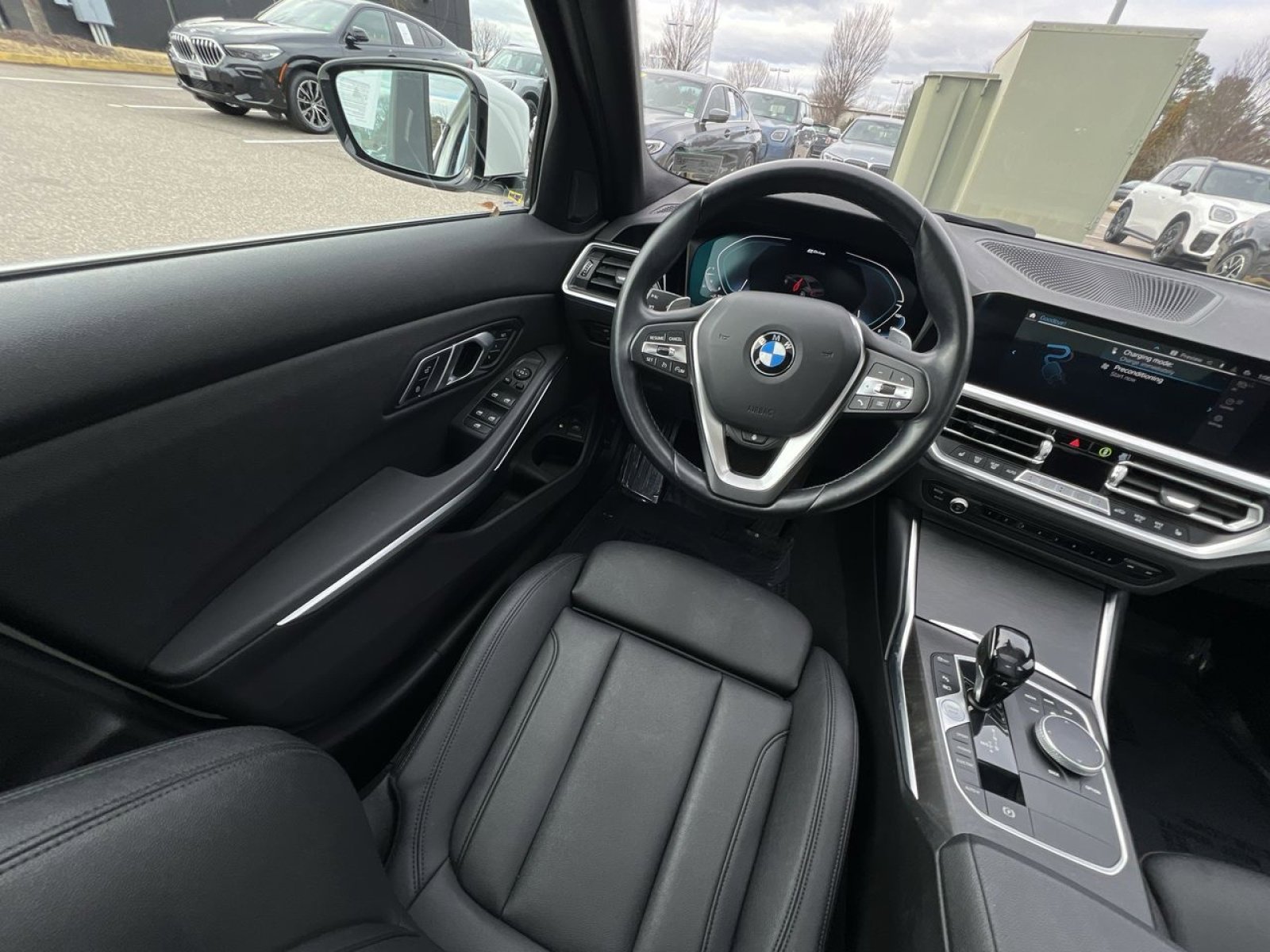 Used 2021 BMW 330e xDrive w/ Convenience Package image 4