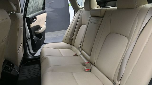 Used 2018 Honda Clarity Touring image 20