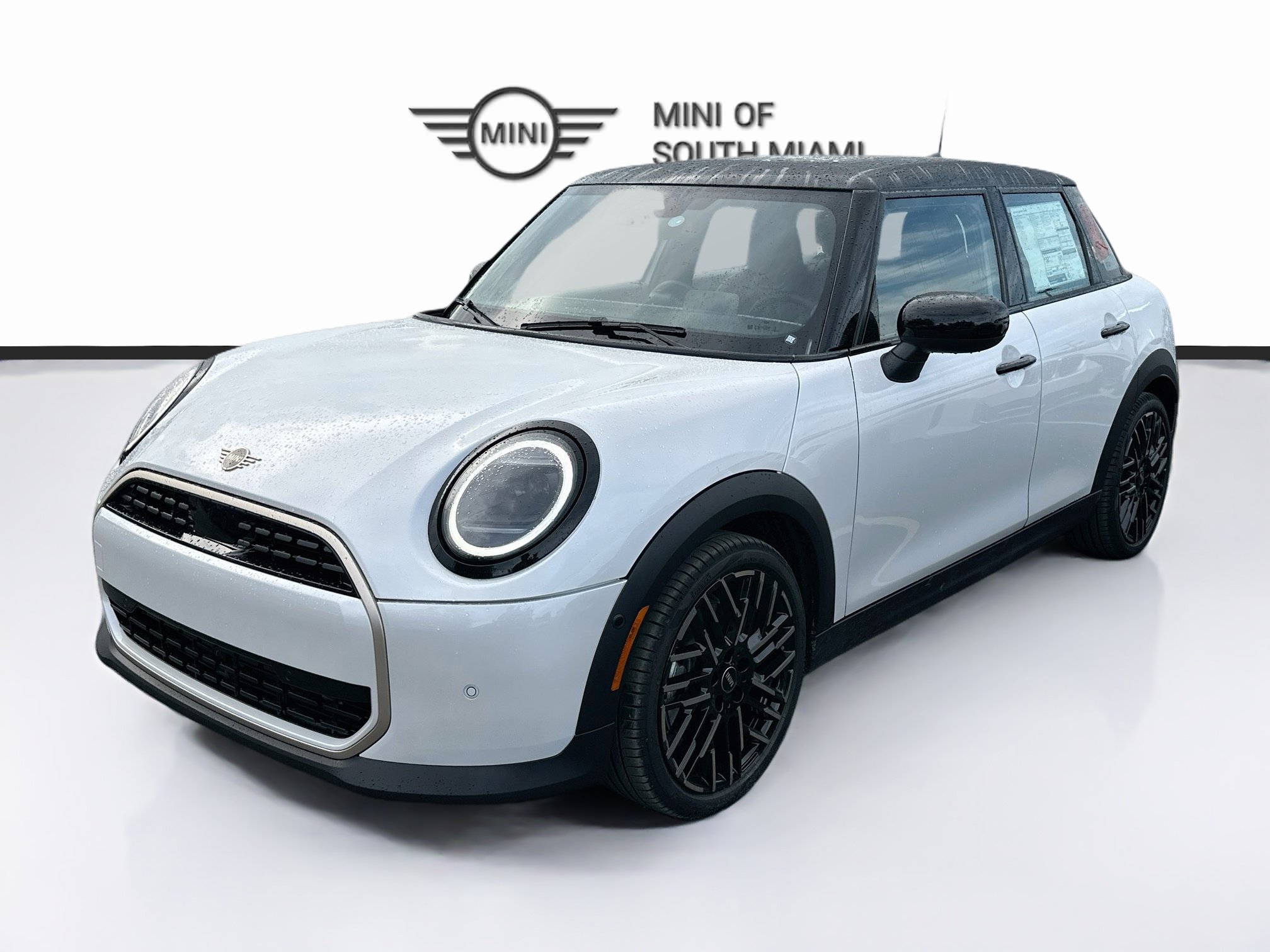 New 2026 MINI Cooper 4-Door Hardtop FWD image 3