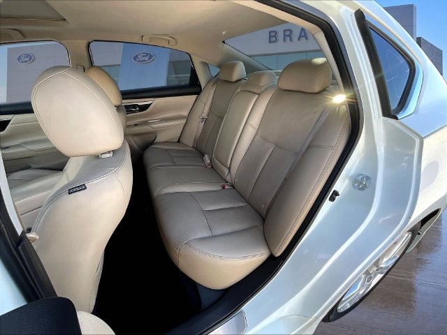Used 2015 Nissan Altima 3.5 SL FWD image 24