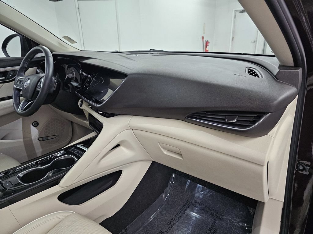 Used 2022 Buick Envision Avenir w/ Premium Seat Package FWD image 13