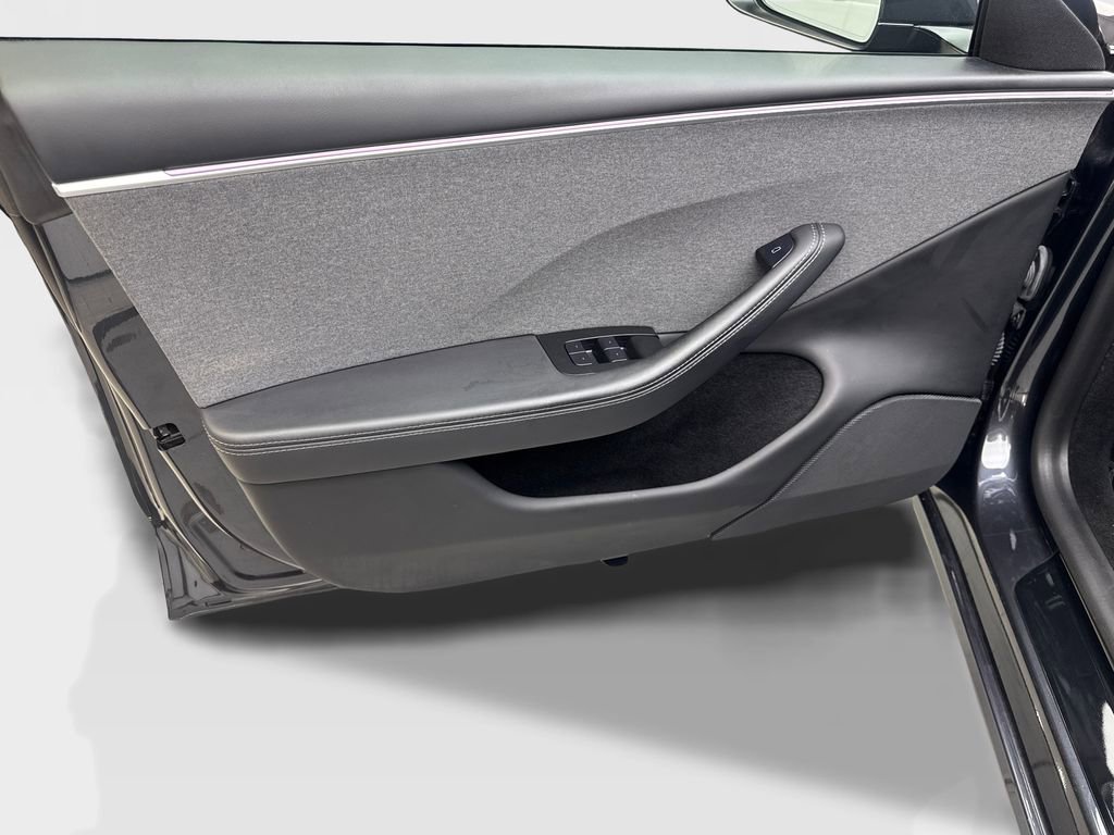 Used 2024 Tesla Model 3 Long Range RWD image 30