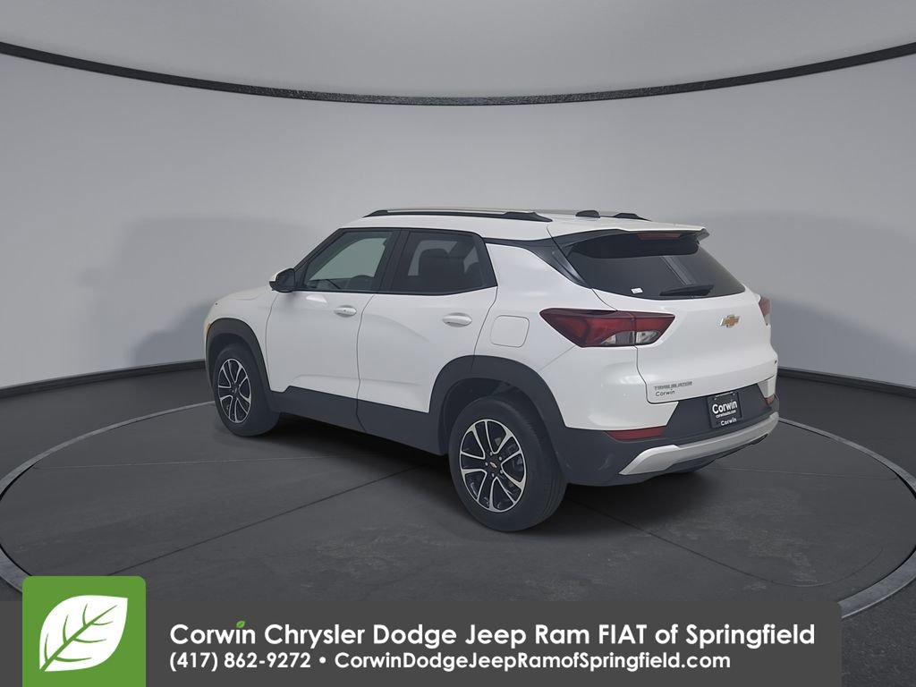 Used 2025 Chevrolet TrailBlazer LT image 11