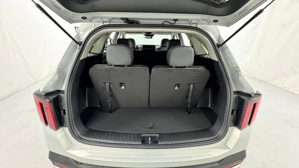 New 2026 Kia Sorento S AWD/4WD image 16