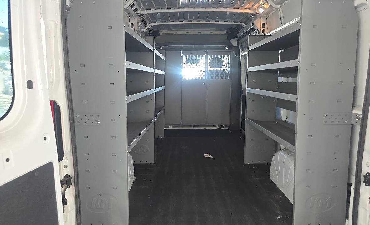 Used 2023 RAM ProMaster 2500 FWD image 8