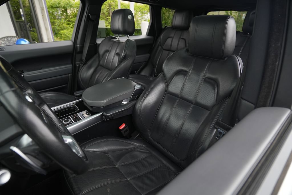 Used 2015 Land Rover Range Rover Sport HSE AWD/4WD image 18