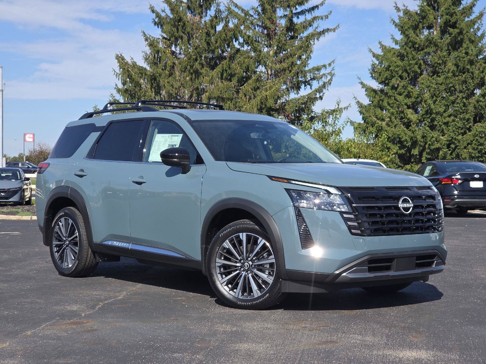 New 2026 Nissan Pathfinder Platinum