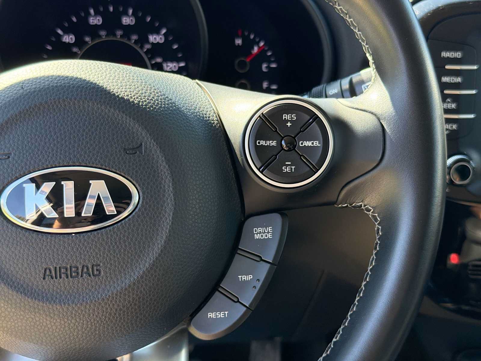 Used 2018 Kia Soul + w/ Audio Package FWD image 21