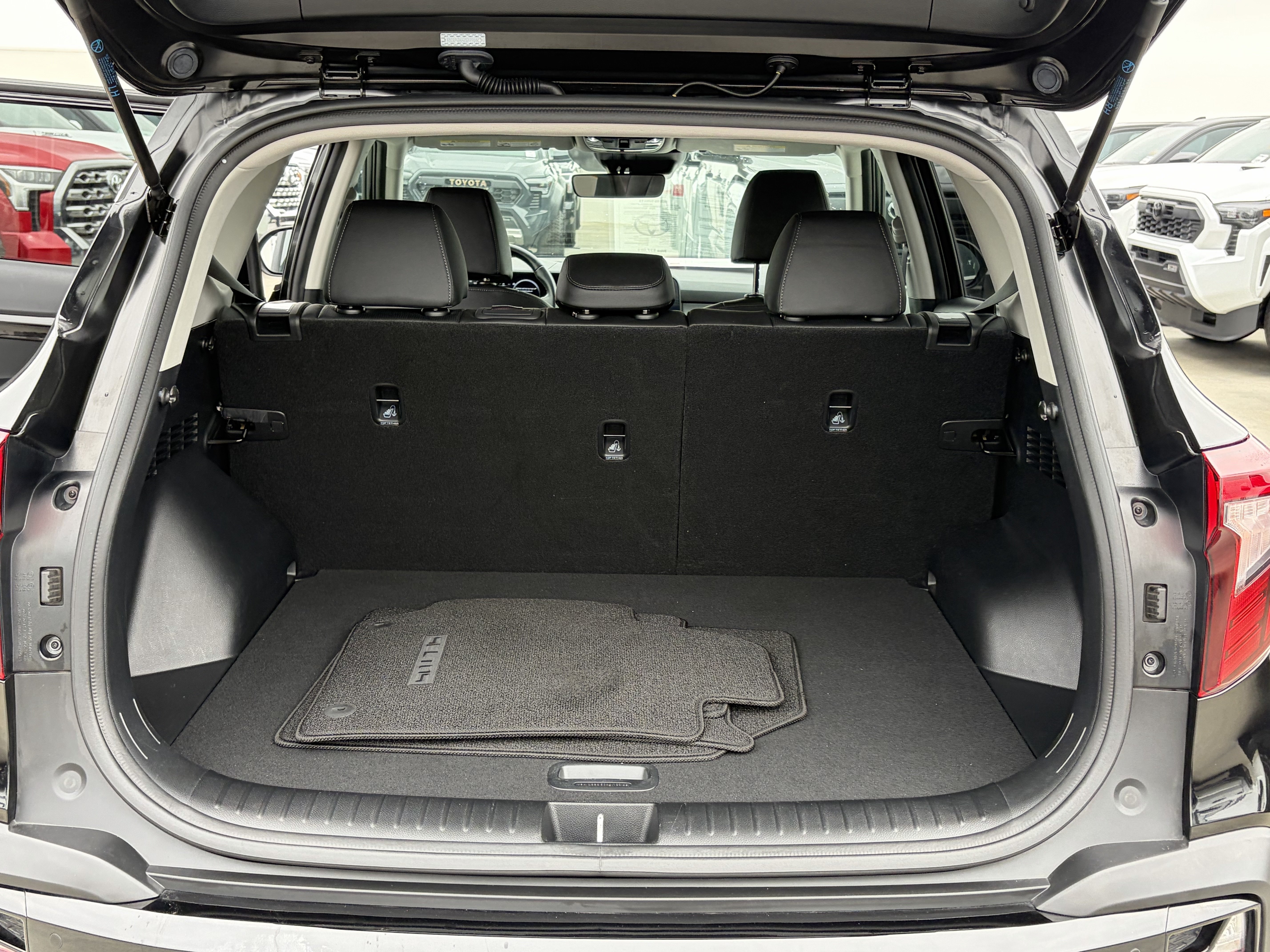 Used 2025 Kia Seltos EX w/ EX Sunroof Package FWD image 21