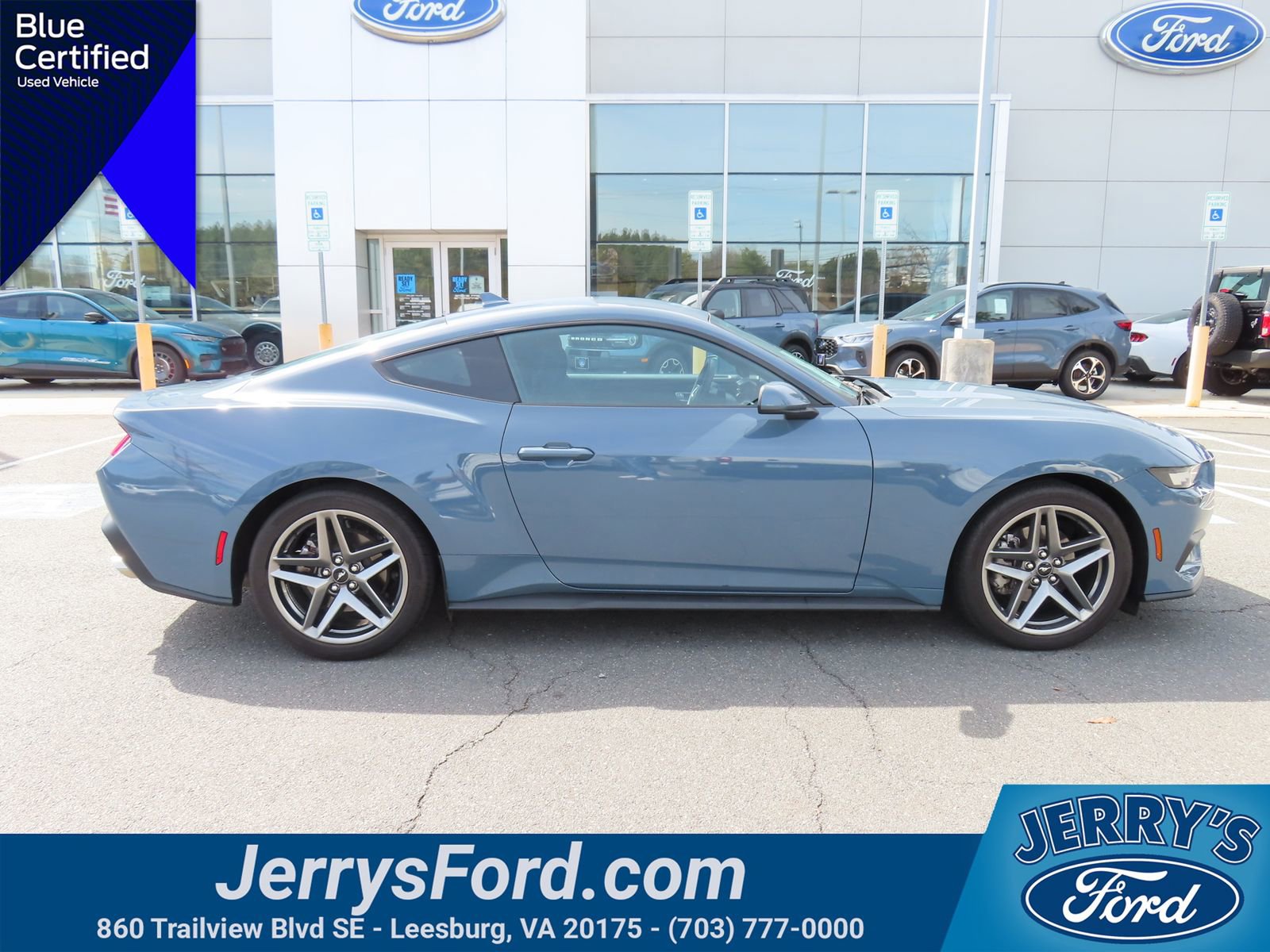 Certified 2024 Ford Mustang Coupe RWD image 5