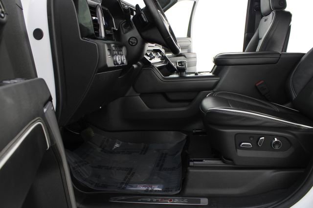 Used 2025 GMC Sierra 1500 AT4X image 21
