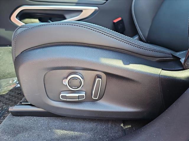 New 2026 Jaguar F-PACE R-Dynamic S image 26