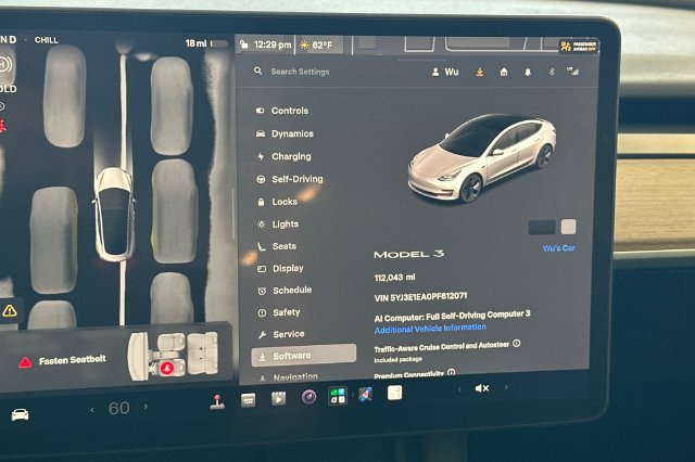 Used 2023 Tesla Model 3 Standard Range RWD image 30