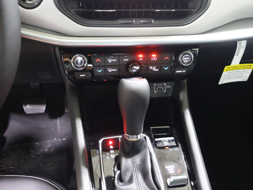 New 2026 Jeep Compass Limited AWD/4WD image 22