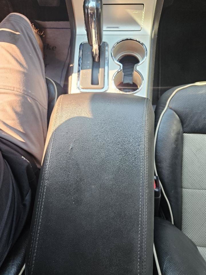 Used 2009 Lincoln MKX AWD image 16