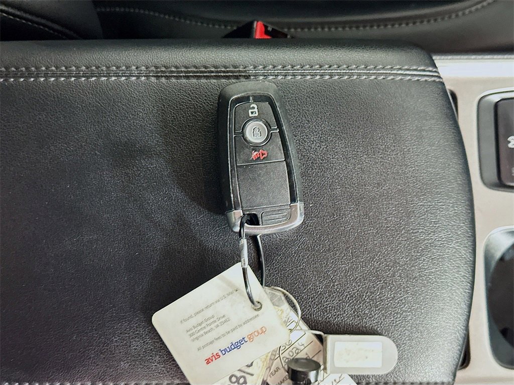 Used 2024 Ford Edge SEL image 34