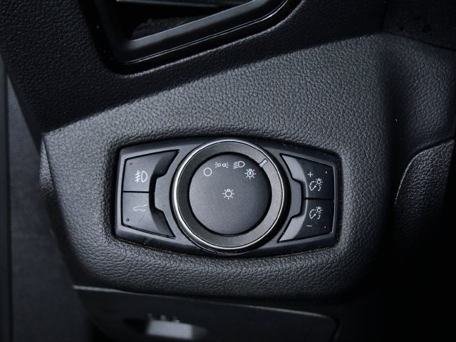 Certified 2019 Ford Escape Titanium AWD/4WD image 24