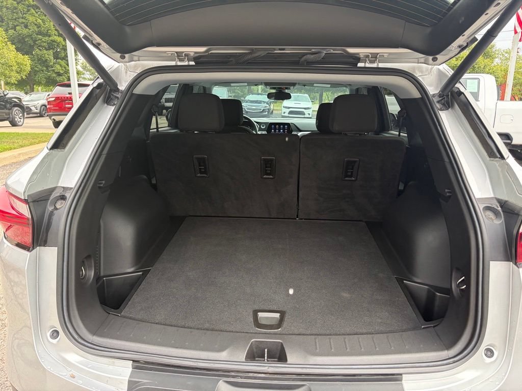 Used 2022 Chevrolet Blazer LT w/ Redline Edition FWD image 30