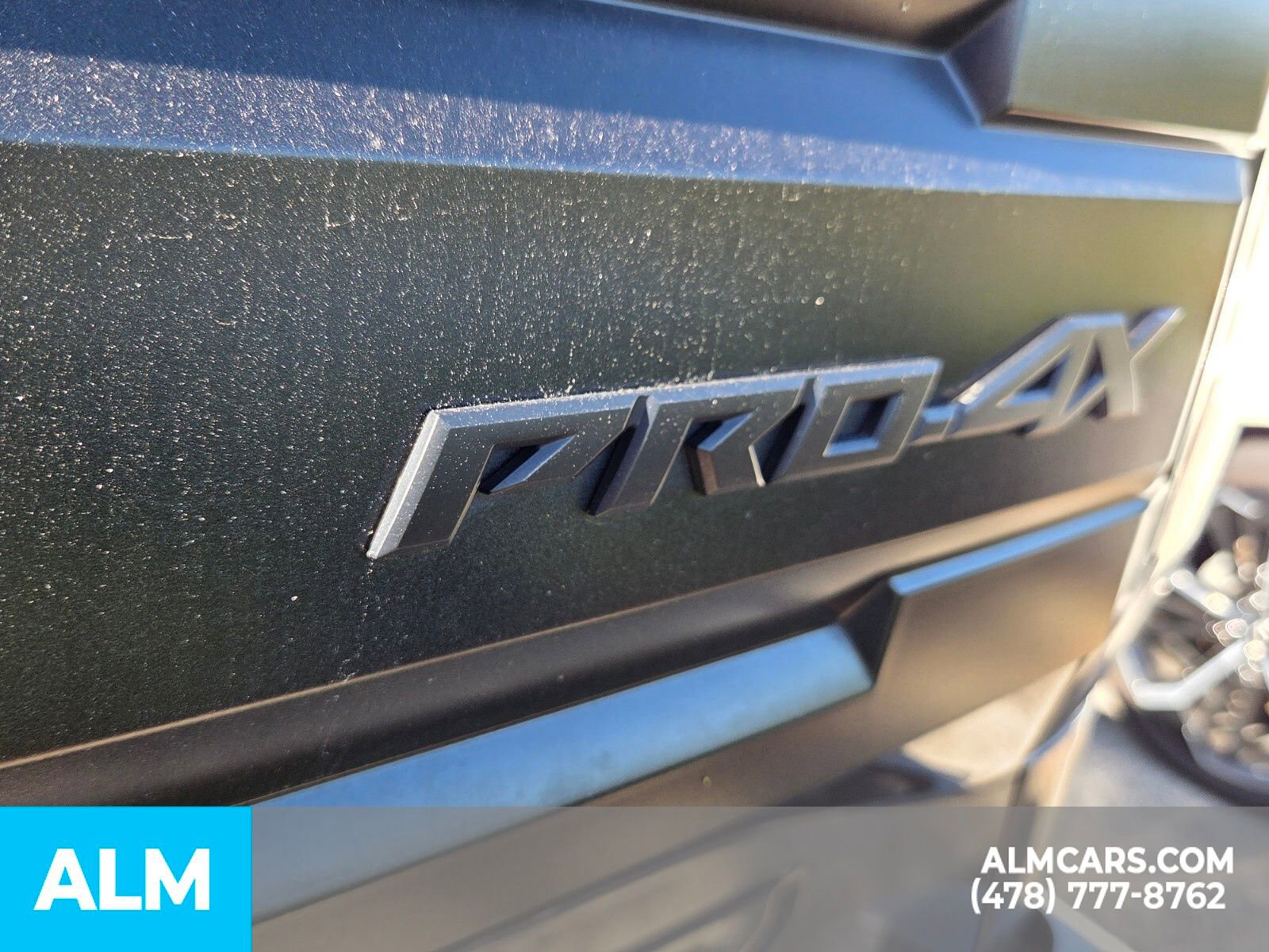 Used 2025 Nissan Frontier PRO-4X image 21