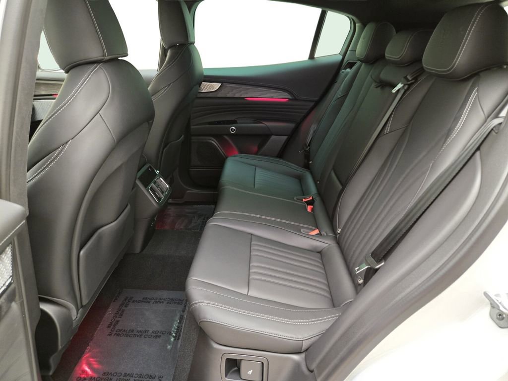 New 2025 Maserati Grecale Modena image 17