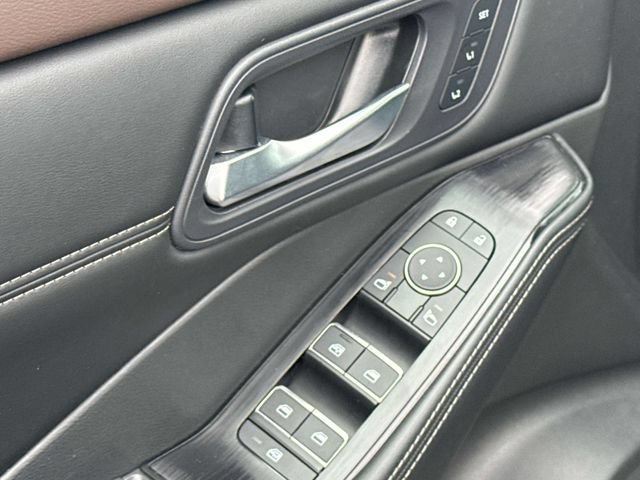 Certified 2023 Nissan Rogue SL w/ SL Premium Package FWD image 27