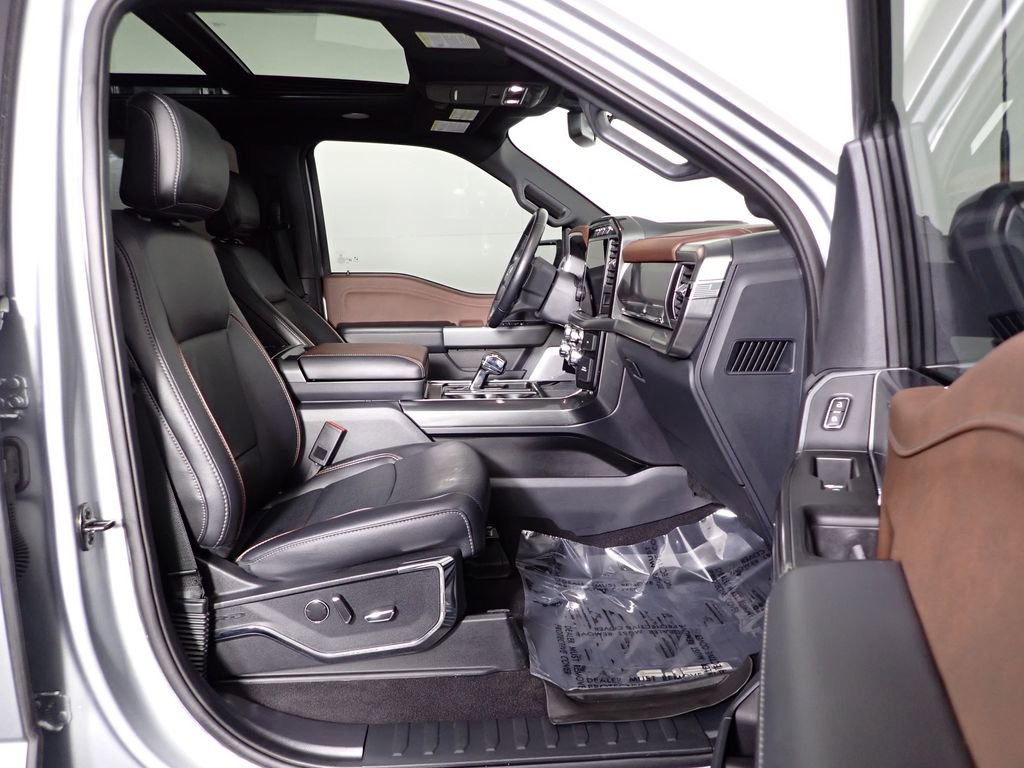 Used 2023 Ford F150 Lariat w/ Equipment Group 502A High image 43