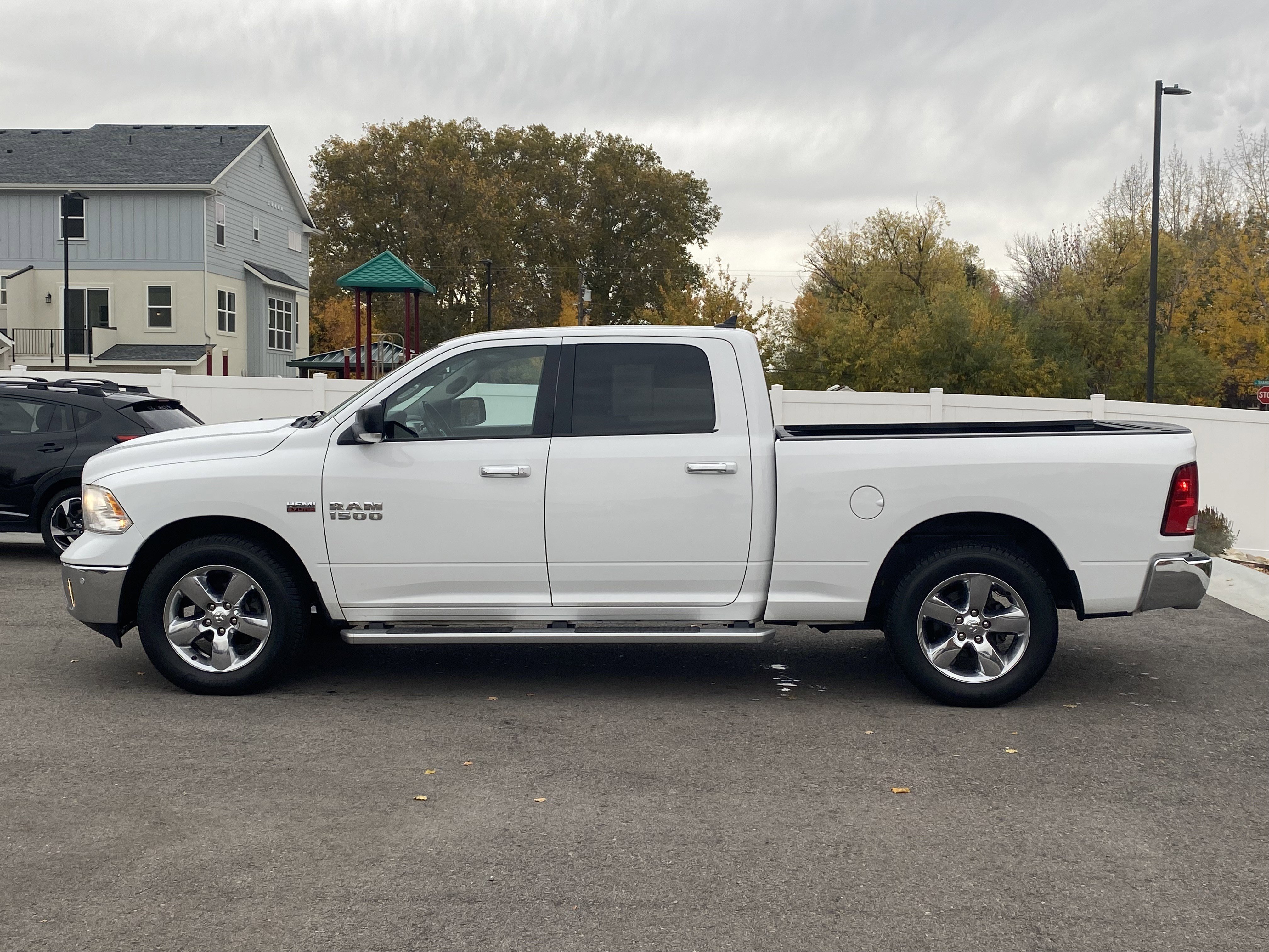 Used 2017 RAM 1500 Big Horn image 3