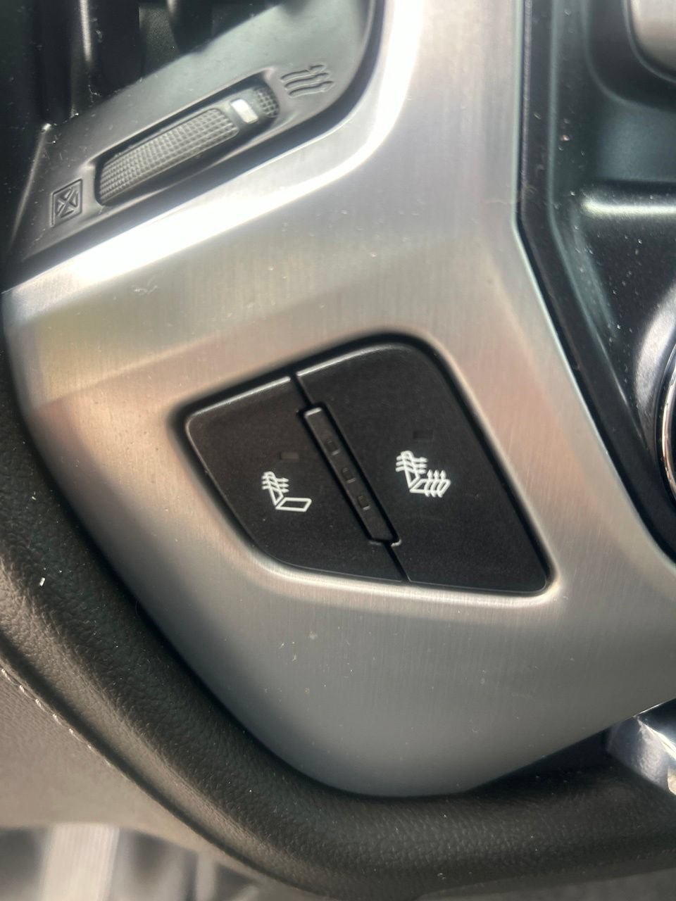 Used 2018 GMC Sierra 1500 SLT w/ Texas SLT Premium Package RWD image 28
