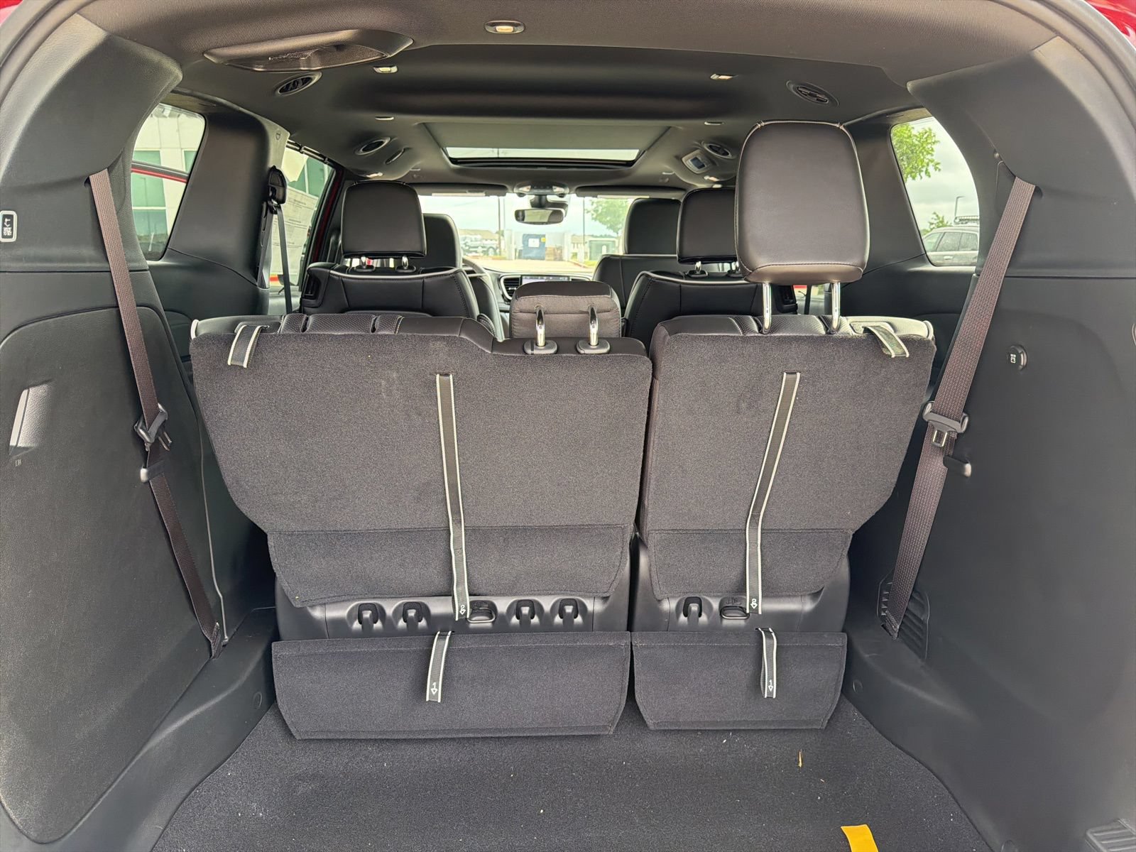 New 2027 Chrysler Pacifica Limited FWD image 24