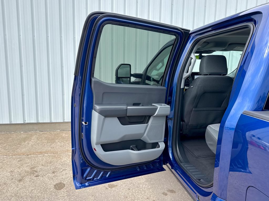 New 2026 Ford F250 XLT AWD/4WD image 15