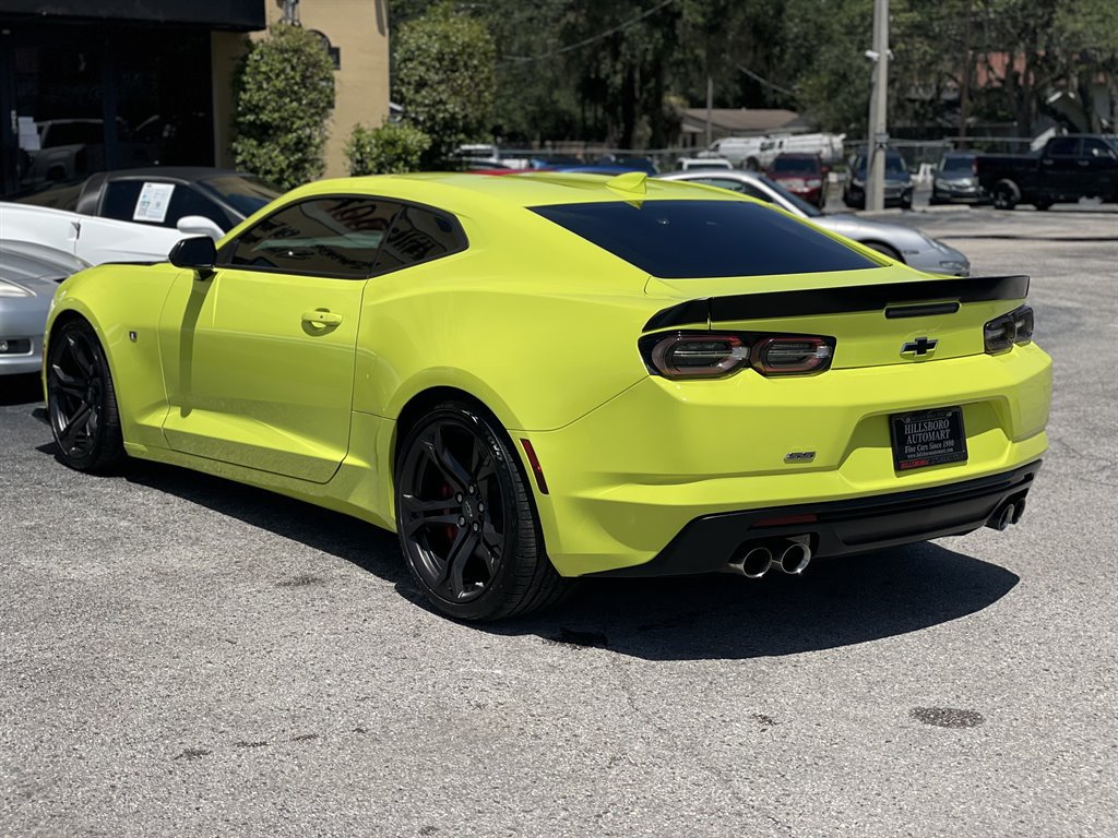 Used 2020 Chevrolet Camaro SS RWD image 23