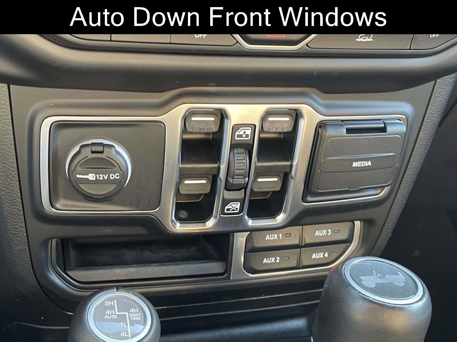 Used 2023 Jeep Wrangler Sahara w/ Cold Weather Group image 7