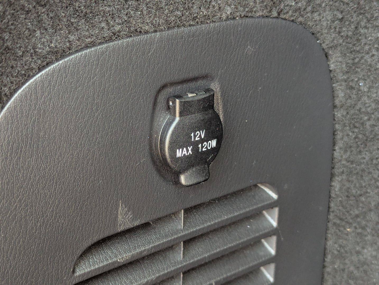 Used 2019 Nissan Pathfinder SV FWD image 29