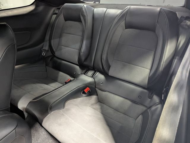 Used 2019 Ford Mustang Shelby GT350 w/ Technology Package RWD image 9