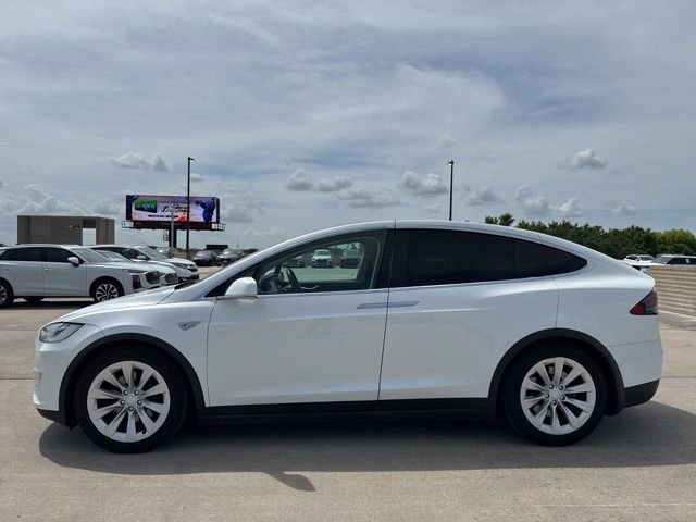 Used 2016 Tesla Model X 90D image 6