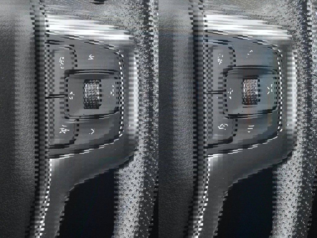 Used 2022 Chevrolet Blazer LT image 18