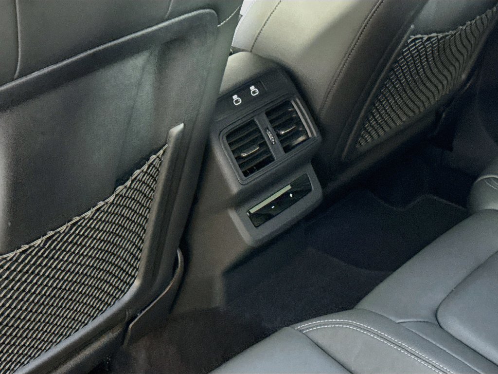 Used 2025 Audi SQ5 Premium Plus AWD/4WD image 17