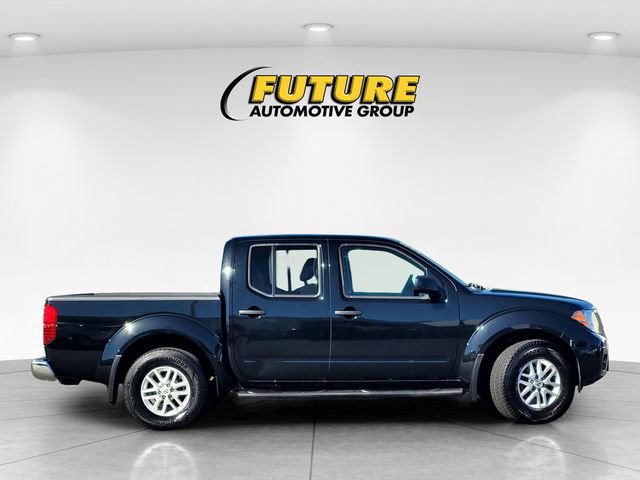 Used 2021 Nissan Frontier SV image 3