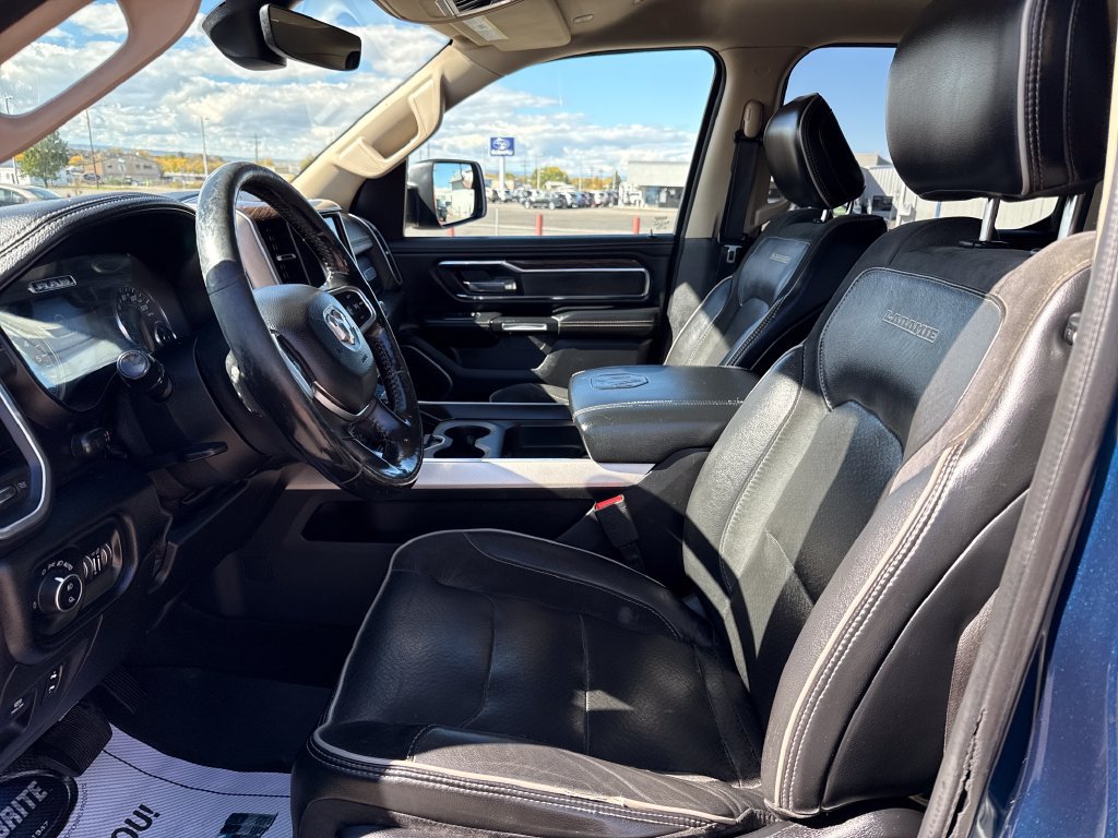 Used 2019 RAM 1500 Laramie w/ Off Road Group AWD/4WD image 13