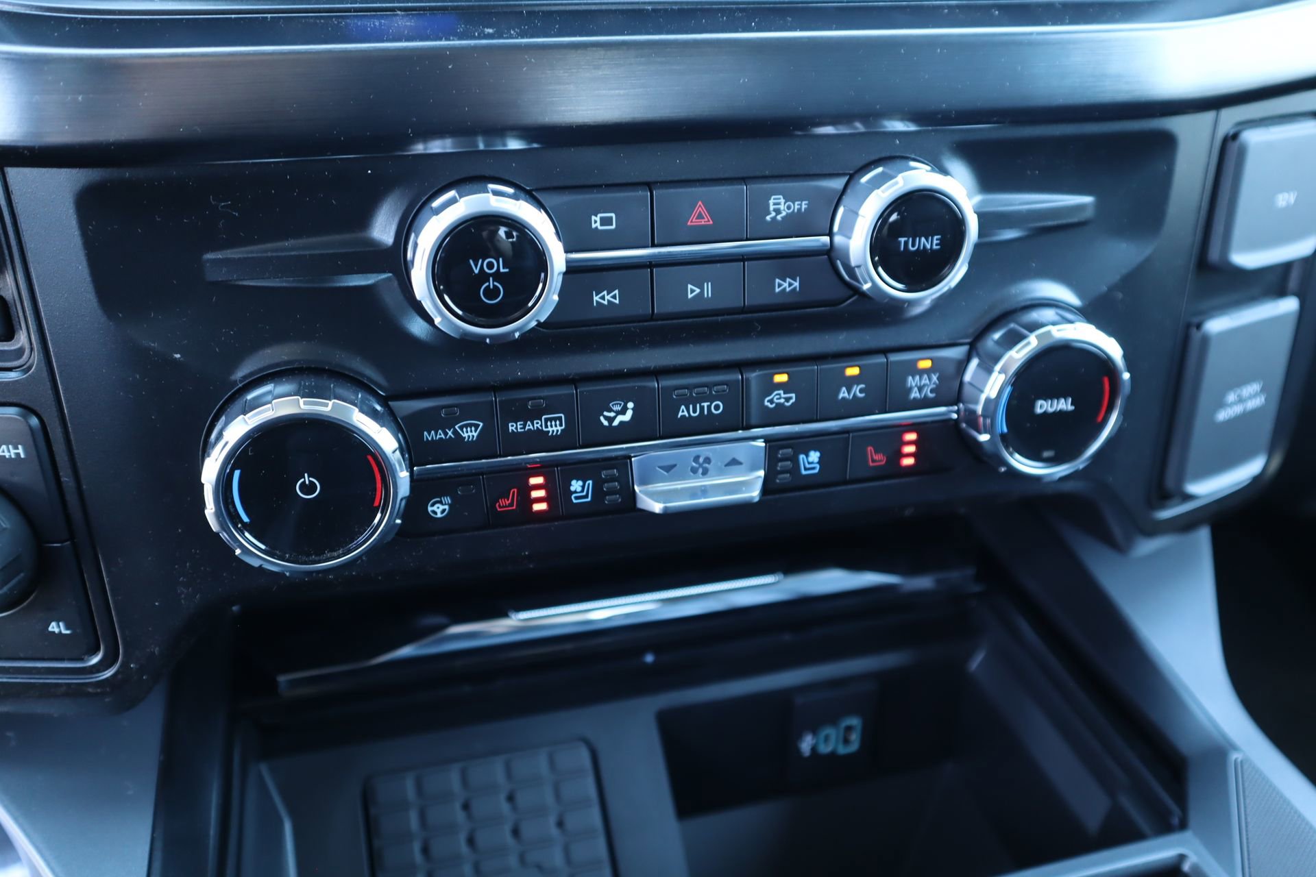 New 2026 Ford F250 Lariat AWD/4WD image 9