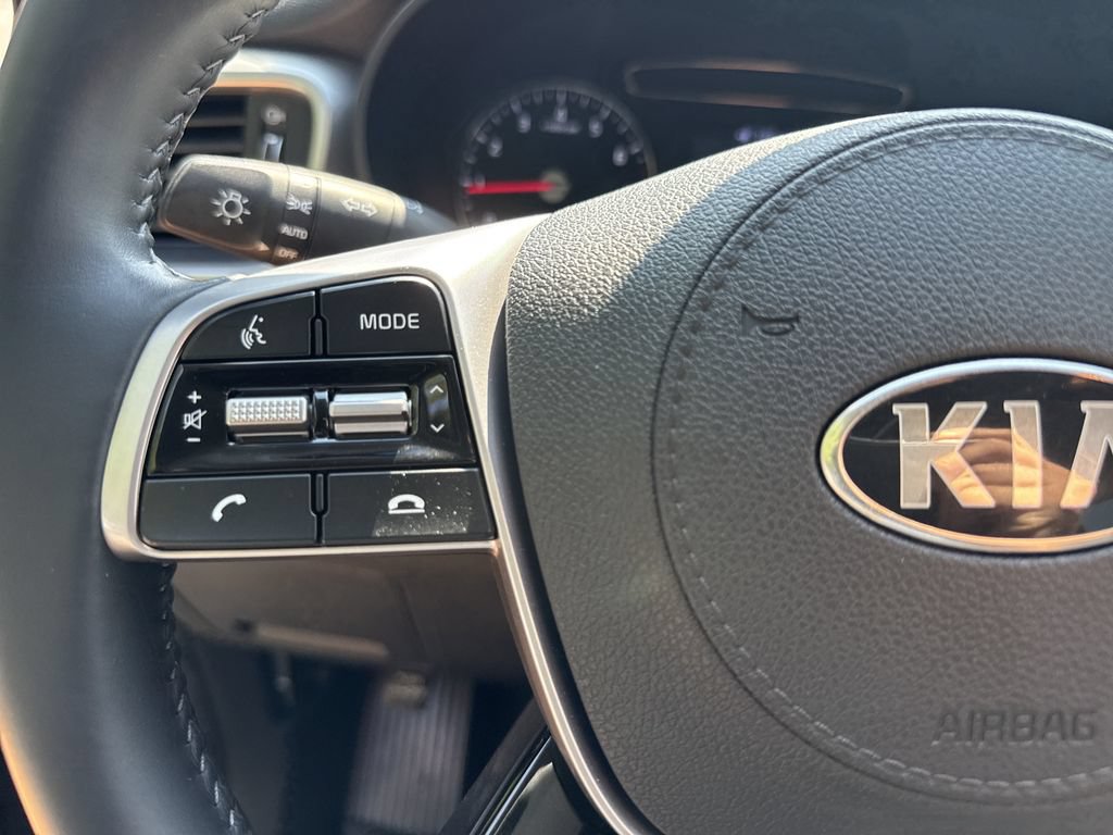 Used 2020 Kia Sorento S FWD image 24