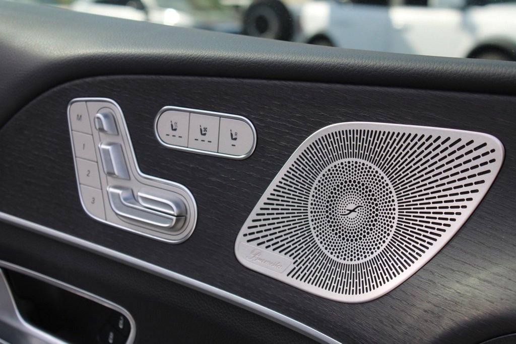 Certified 2023 Mercedes-Benz GLS 580 4MATIC image 13