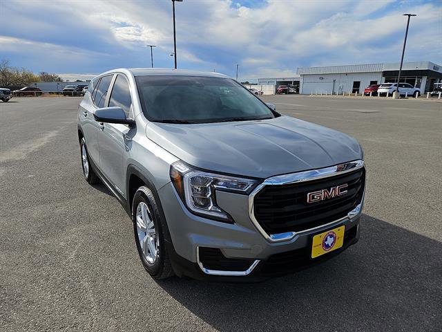 Used 2024 GMC Terrain SLE image 7