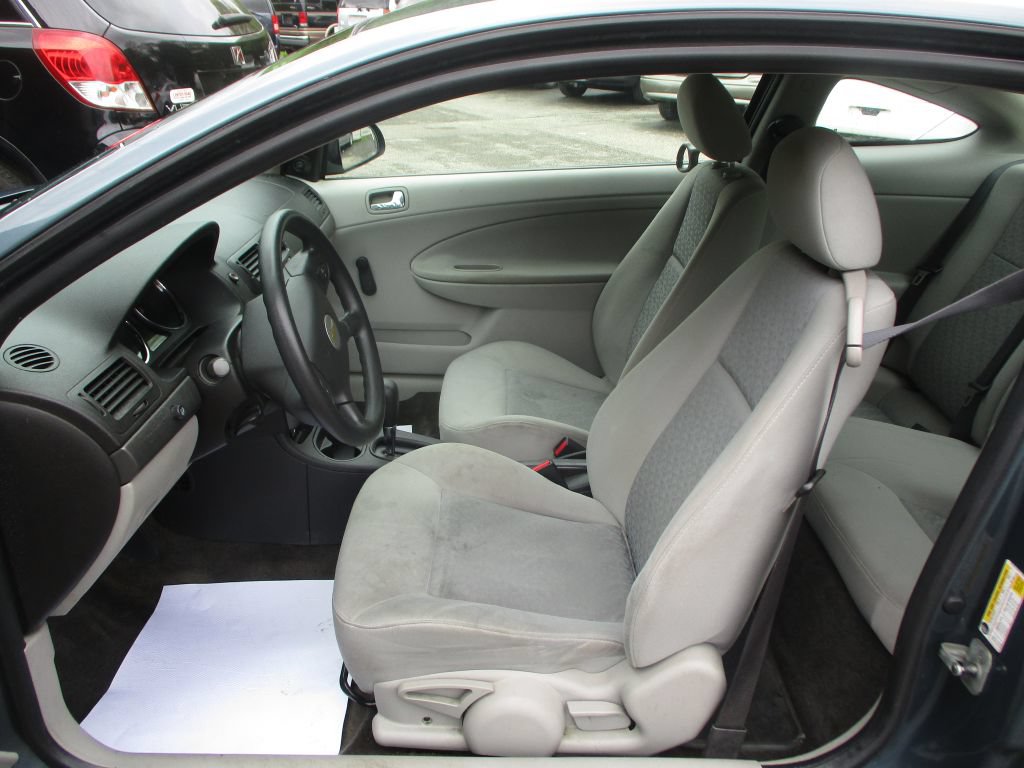 Used 2006 Chevrolet Cobalt LS FWD image 10