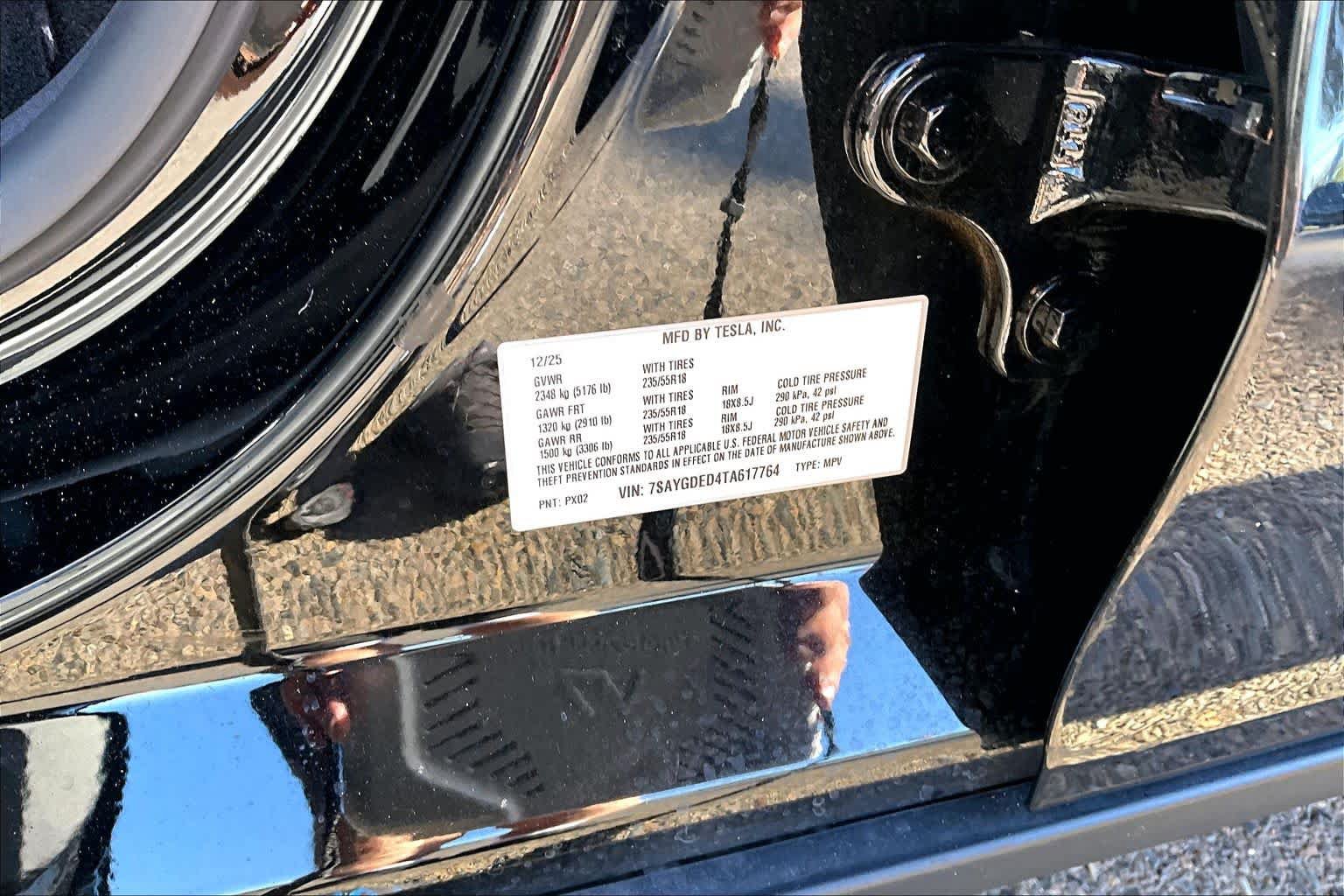 Used 2026 Tesla Model Y 2WD image 36